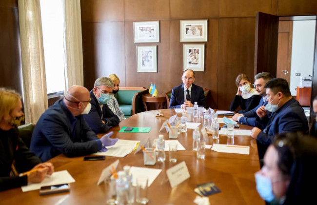 Глава Минздрава нарушил правила карантина: подробности