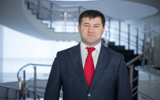 Антикорсуд переніс засідання у справі екс-голови ДФС Романа Насірова: названа причина