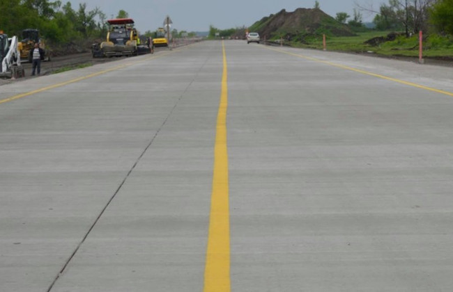 Дорожнє будівництво: Кабмін планує виділити 100 млрд гривень