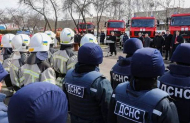 Звільнили без виплат: на Франківщині пожежники залишились без роботи та грошей