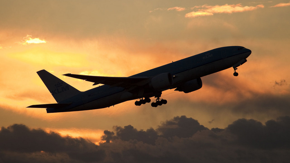 Дистанция при посадке и дезинфекция багажа: что изменится в авиаперелетах после пандемии