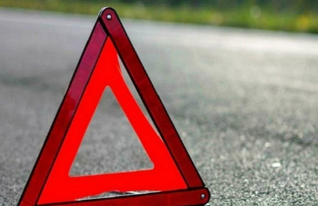 В Киеве девушка в неадекватном состоянии устроила двойное ДТП