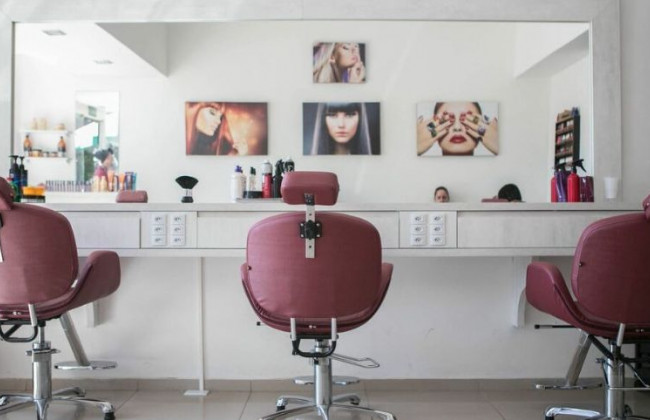 Работа салонов красоты во время карантина: Минздрав обнародовал требования
