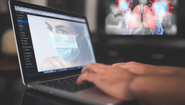 Школьники будут изучать коронавирус: Минобразования разработало новую программу