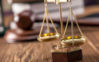 Напад на потерпілого у під’їзді багатоквартирного будинку – чи є ознака проникнення у приміщення: рішення ВС