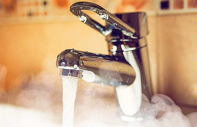 Отключение горячей воды во всем Киеве: подробности