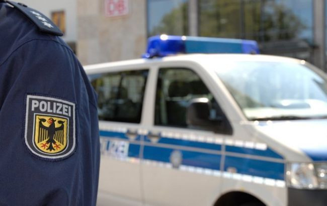 Бунт під час чуми: у Німеччині спалахнули масові протести проти карантину