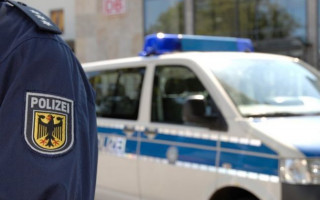 Бунт під час чуми: у Німеччині спалахнули масові протести проти карантину