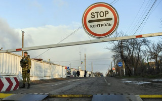 Когда откроют пункты пропуска на Донбассе: назвали условие