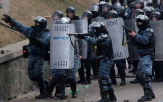 Справи Майдану: екс-беркутівцю повідомлено про підозру у насильницькому перевищенні влади