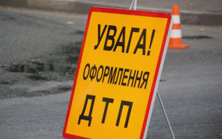 Під Києвом сталася масштабна ДТП: фото з місця аварії