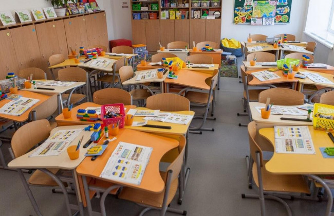 У Києві підрядник привласнив бюджетні кошти, виділені на ремонти садків та шкіл