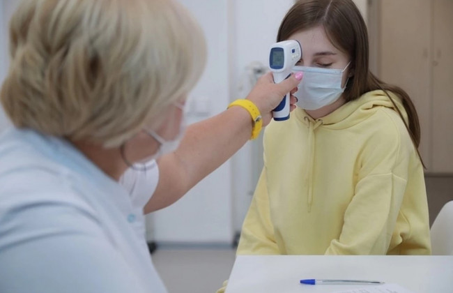 Дистанция, температурный скрининг и маски: Минздрав рассказал о правилах работы в офисах