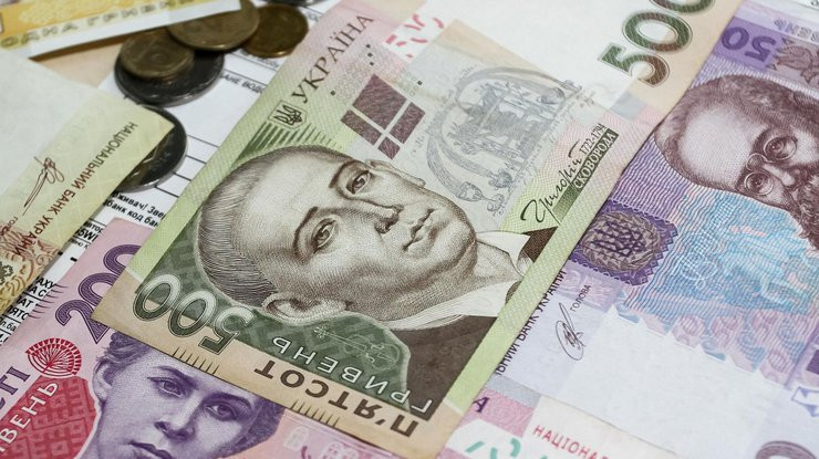 Пенсии в Украине: кто получит надбавки в 500 гривен