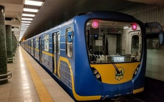 Київській метрополітен підготували для пасажирів, фото