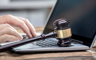 Законопроект щодо змін до статті 375 КК України: соцмережі продовжують обговорення