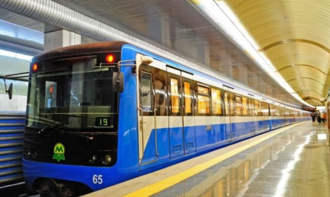 Киевлянам сообщили, кого не будут пускать в метро