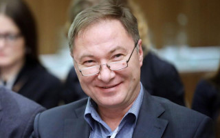 Били по голове: в Киеве напали на замглавврача Института рака