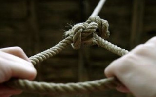 Под Винницей повесилась 16-летняя студентка: подробности