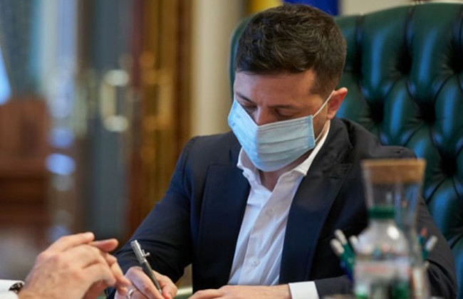 Президент підписав закон щодо компенсації працівникам медзакладів ПДФО