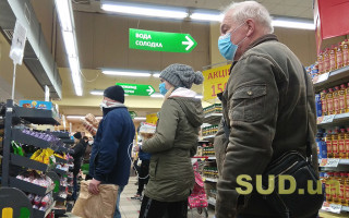 «Забув» про маску в магазині: суд оштрафував чоловіка