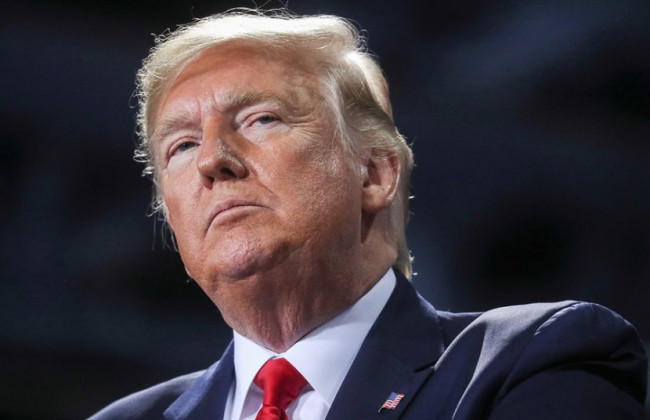 Трамп грозится закрыть соцсети: в США ждут распоряжения