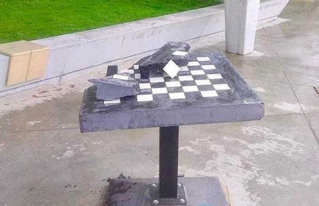 В Киеве вандалы атаковали фитнес-парк