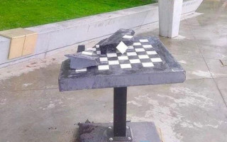 В Киеве вандалы атаковали фитнес-парк