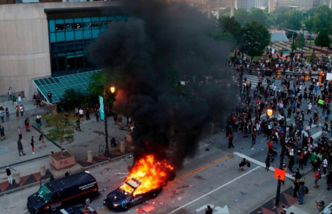 Убийство копами афроамериканца в США: протесты вспыхнули в новом городе, видео