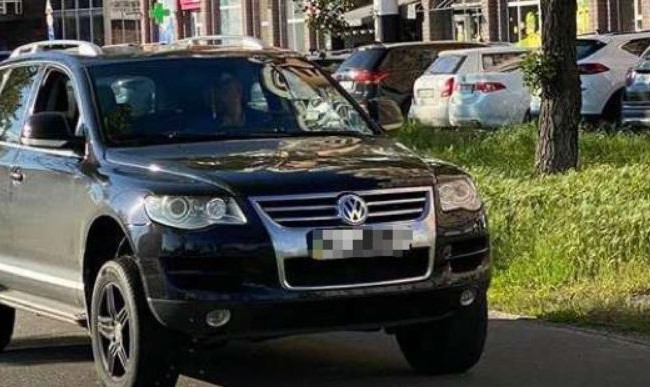 В Киеве водитель внедорожника избил велосипедиста: подробности