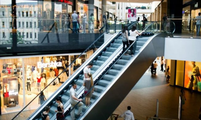 Назвали умови, яких повинні дотримуватися столичні ярмарки і ТРЦ