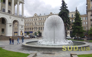 Как столица отмечает свой день 31 мая в условиях карантина: празднования онлайн, а на Крещатике чисто, пусто и с фонтанами