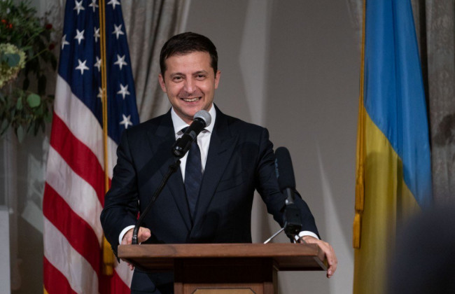Зеленский просит не втягивать Украину в предвыборную кампанию США