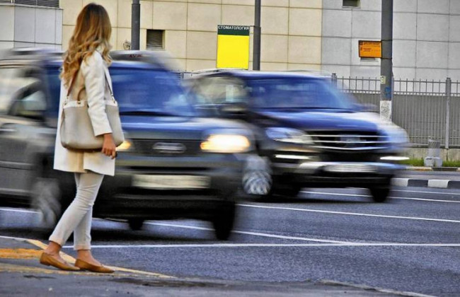 Народні обранці пропонують посилити відповідальність пішоходів за порушення ПДР