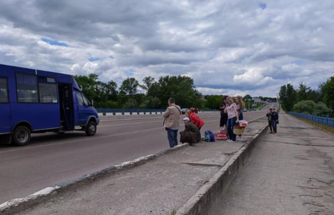 В Сумах у маршрутки на полном ходу отвалилось колесо: фото