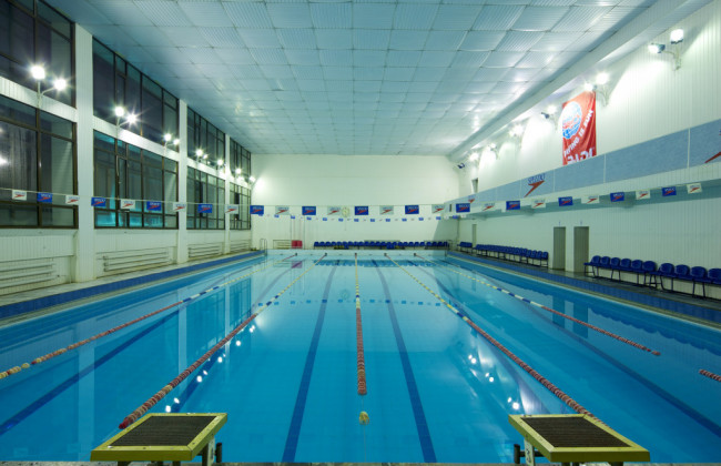 У Києві відкрилися басейни та спортивні школи: умови роботи