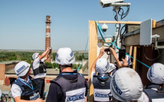 У районі Петрівського невідомі обстріляли камери відеоспостереження місії ОБСЄ