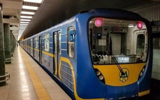 Метро Киева ограничивает вход на некоторых станциях: что произошло