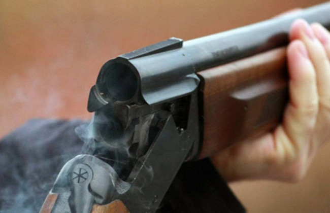 Под Киевом мужчина выстрелил в знакомого во время застолья