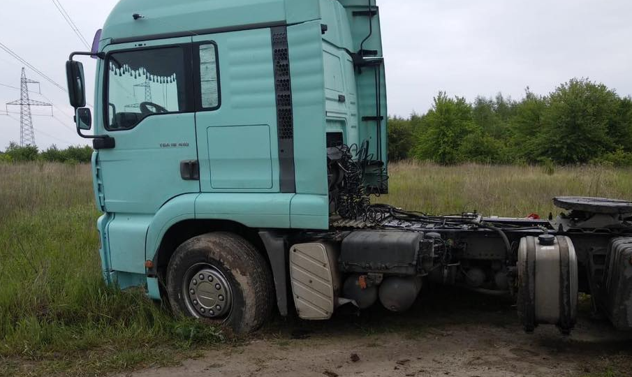 У Київській області підлітки з інтернату  викрали вантажівку: фото