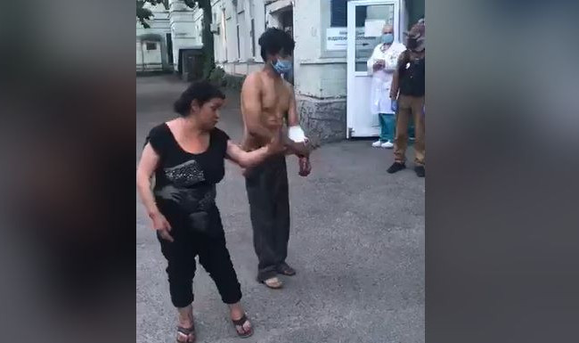 В Киеве бездомные организовали поножовщину: есть видео