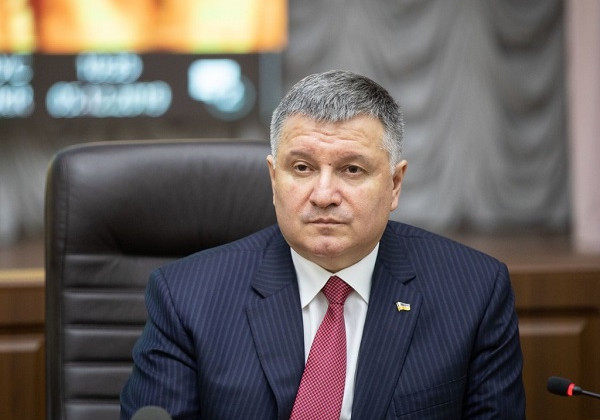 В «Слуге народа» назвали условия для отставки Авакова