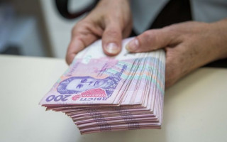 Стало известно, кто из силовиков получил самую высокую зарплату