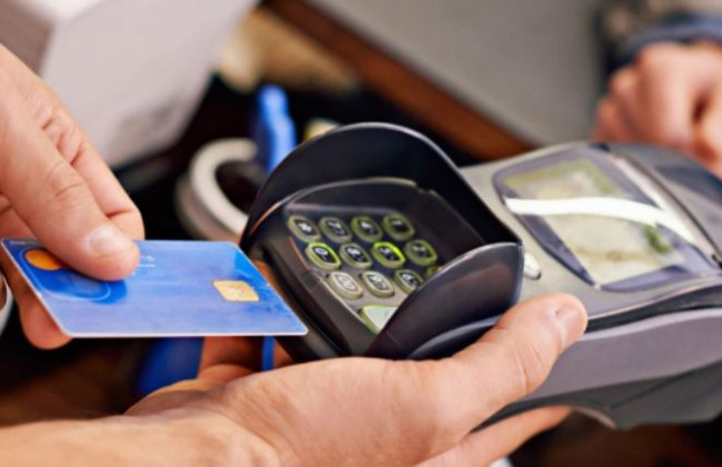 Снятие наличных в кассах магазинов: ПриватБанк запустил новый сервис