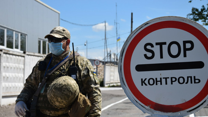 На Донбассе открывают КПВВ: график работы и обязательные условия для граждан