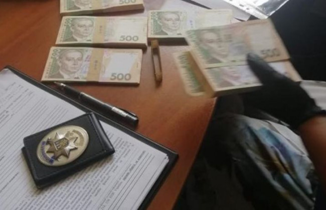 Одержав 224 000 гривень: проректор одного з столичних університетів погорів на хабарі