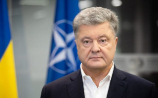 Петр Порошенко пришел на допрос в Госбюро расследований