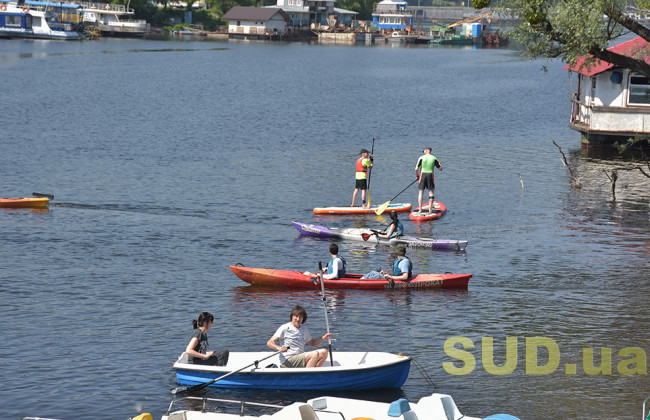 Солнце, воздух и вода — как киевляне отдыхают в столичном Гидропарке 13 июня, фото