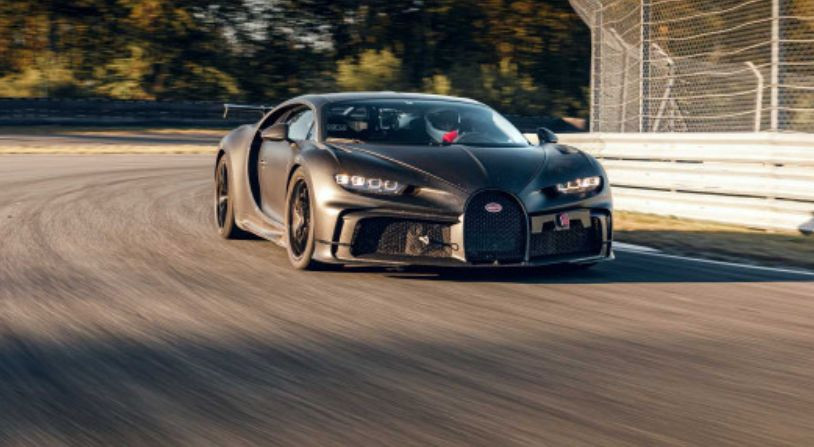 36 секунд суперскорости: Bugatti Chiron Pur Sport в «боевом режиме», видео