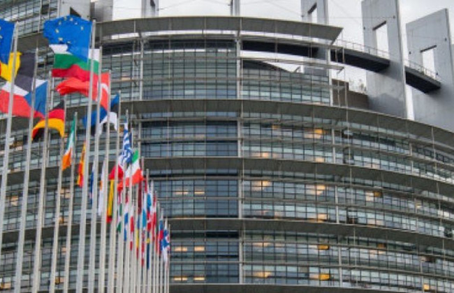 В Европарламенте отреагировали на криминальные производства Петра Порошенко